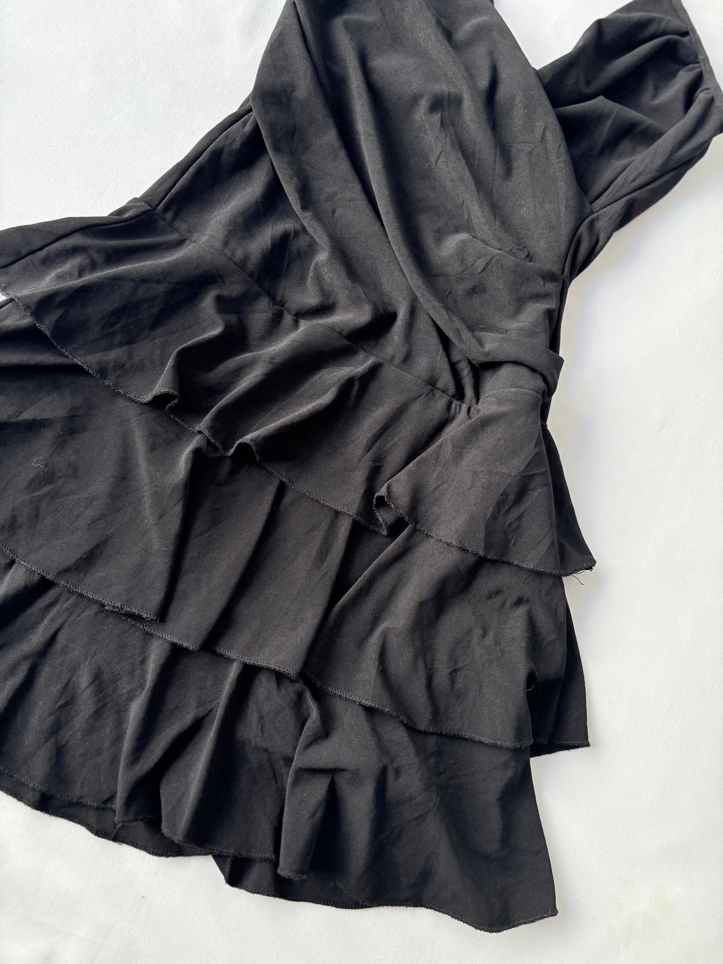 00’s Escape ruffle mini dress | Size 8
