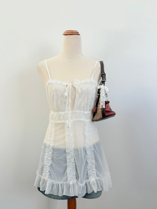 Embroidered ruffle lace cami | Size small