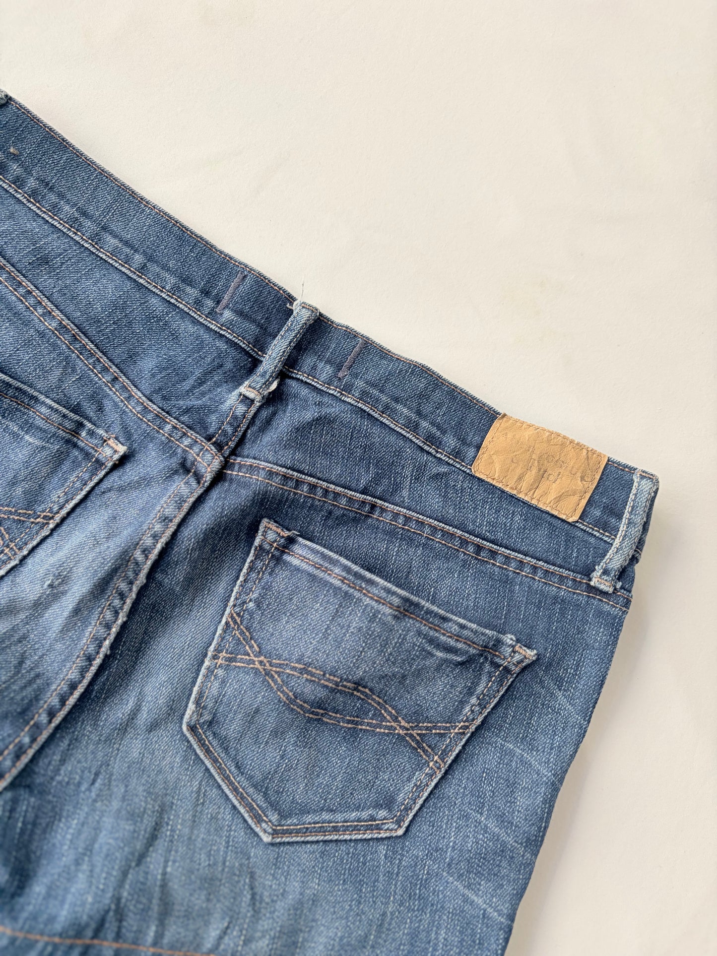 00’s Abercrombie denim shorts | Size 8