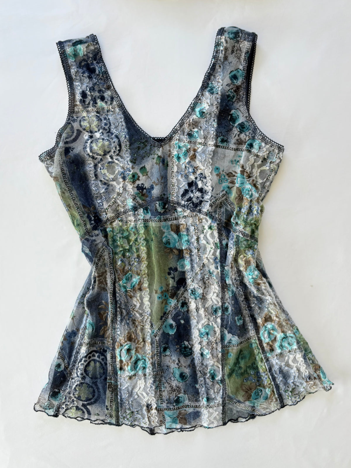 00’s Marie Claire blue lace top | Size 12-14