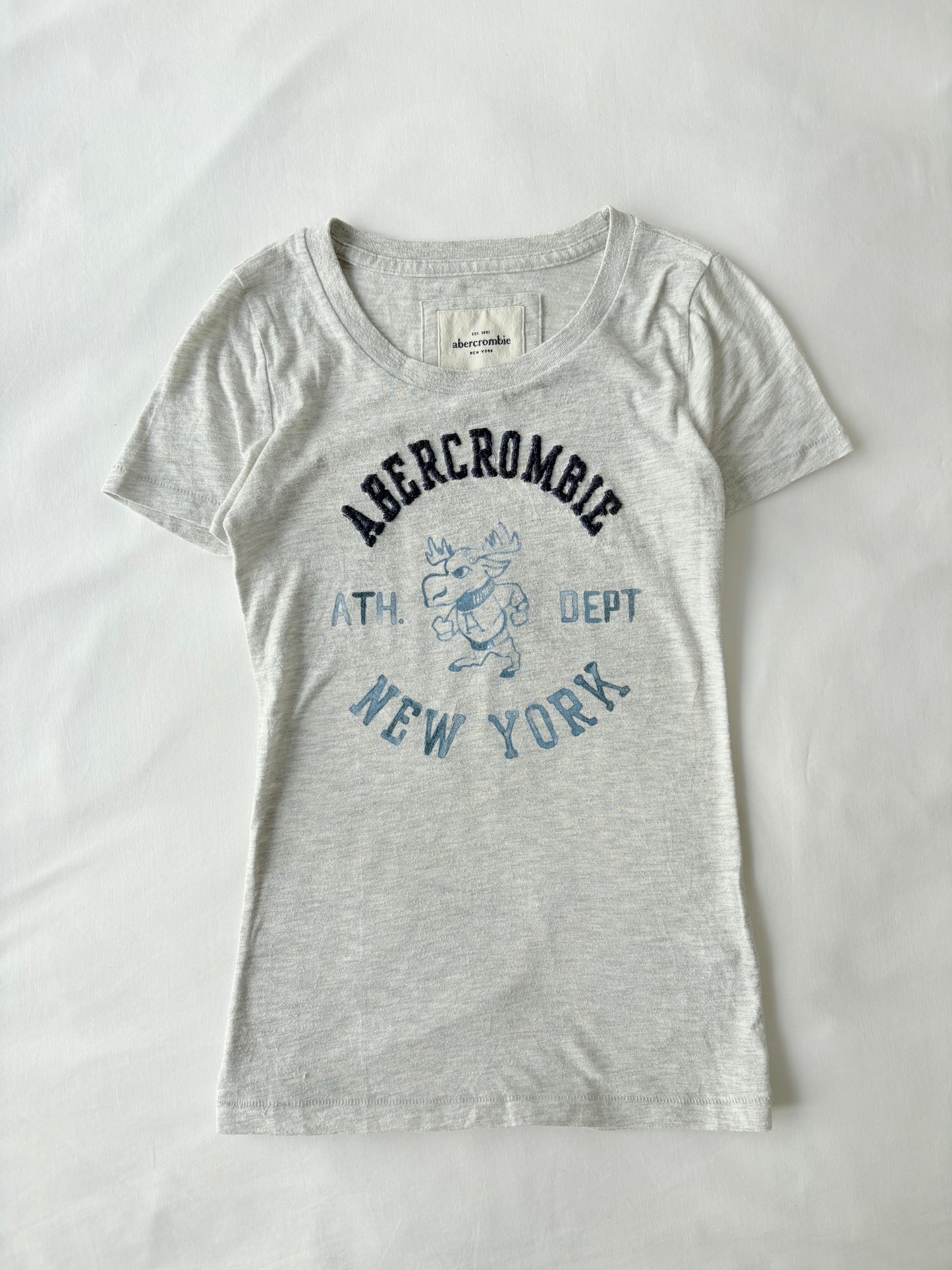 00’s Abercrombie NY tee | Size 6-8