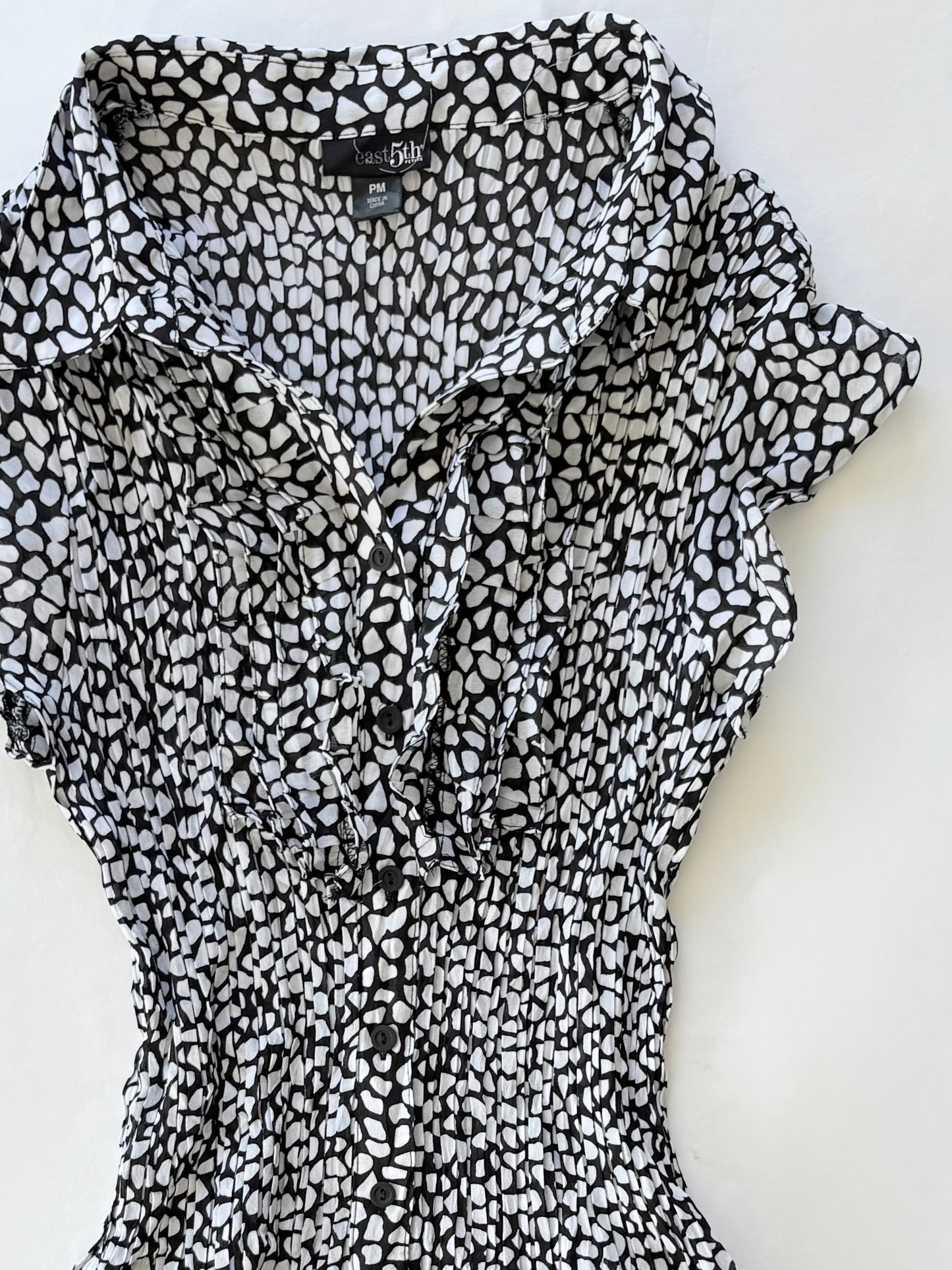 00’s East 5th crinkle top | Size 8-10
