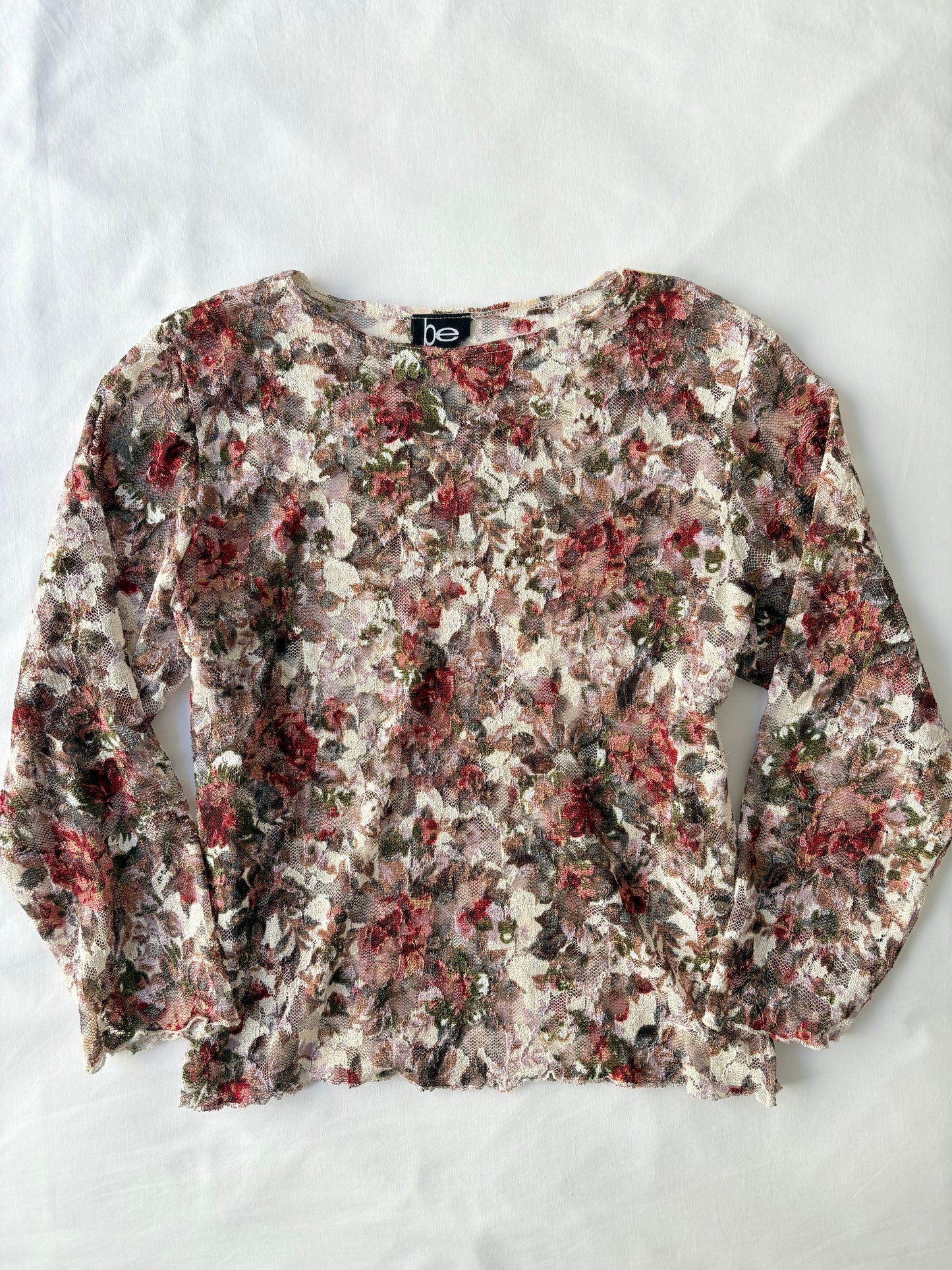 00’s BE floral mesh top | Size large