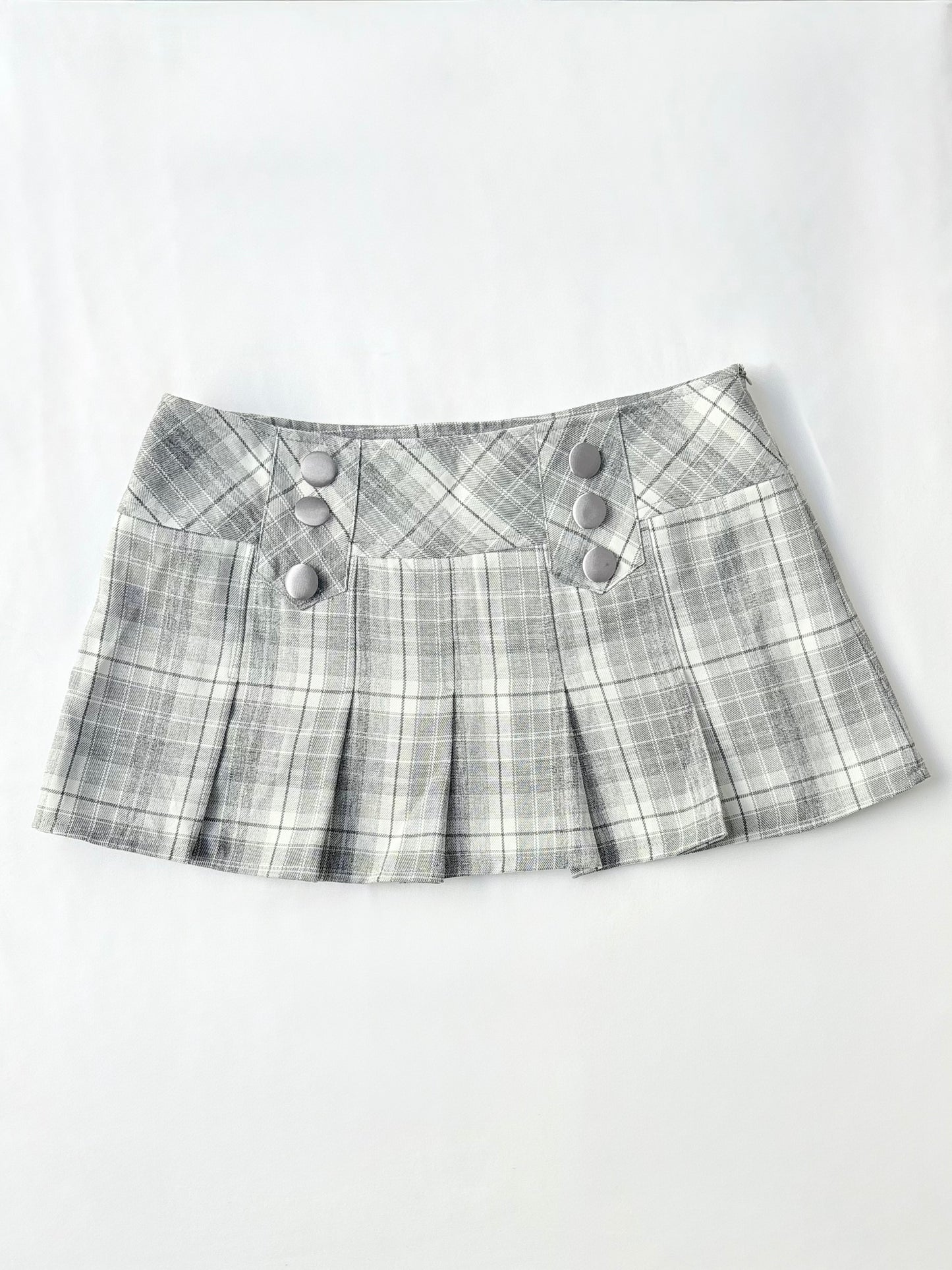 00’s Reworked pleated plaid mini skirt | Size 10
