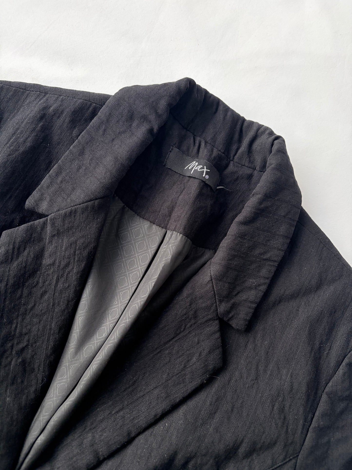 00’s Max pinstripe blazer | Size large