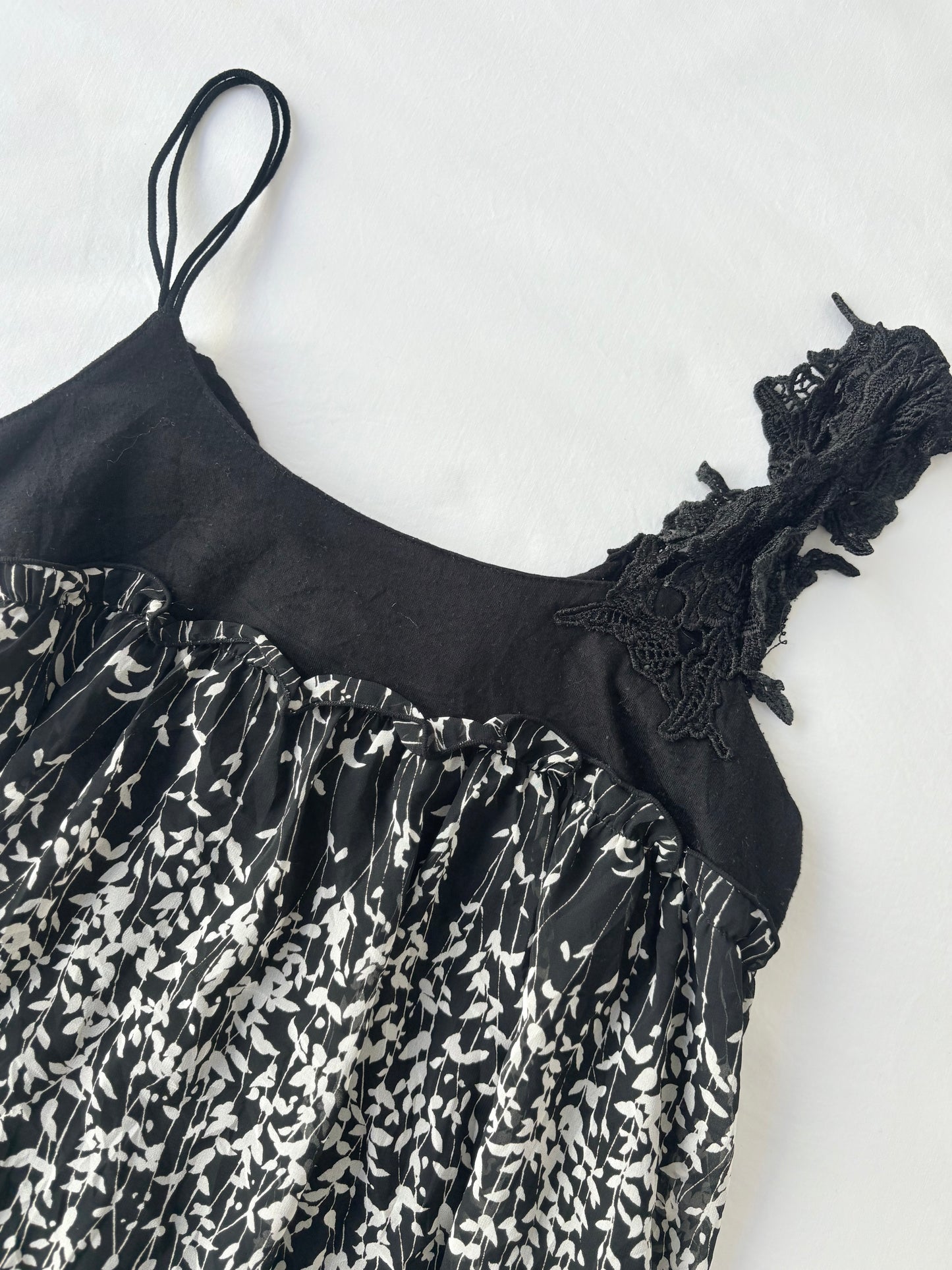 00’s Babydoll floral top | Size 12