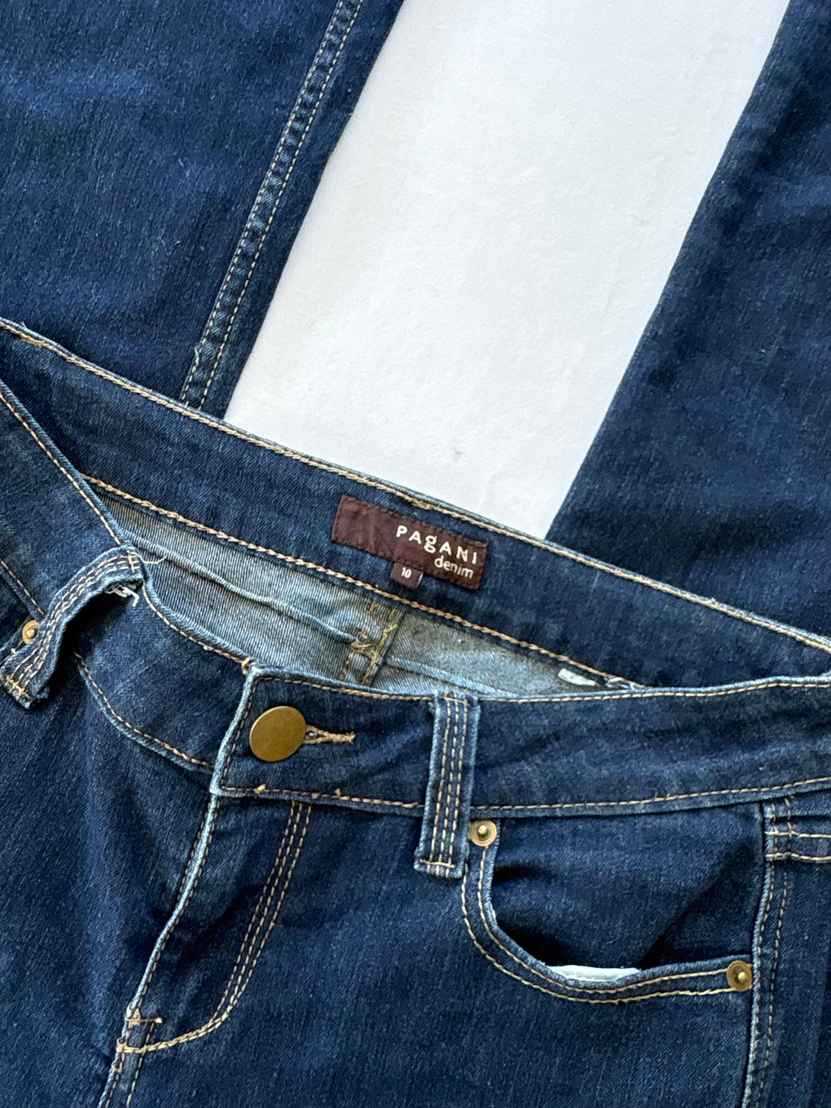 00’s Pagani bootcut jeans | Size 10