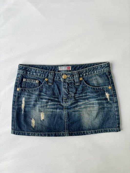 00’s Distressed denim mini skirt | Size 12