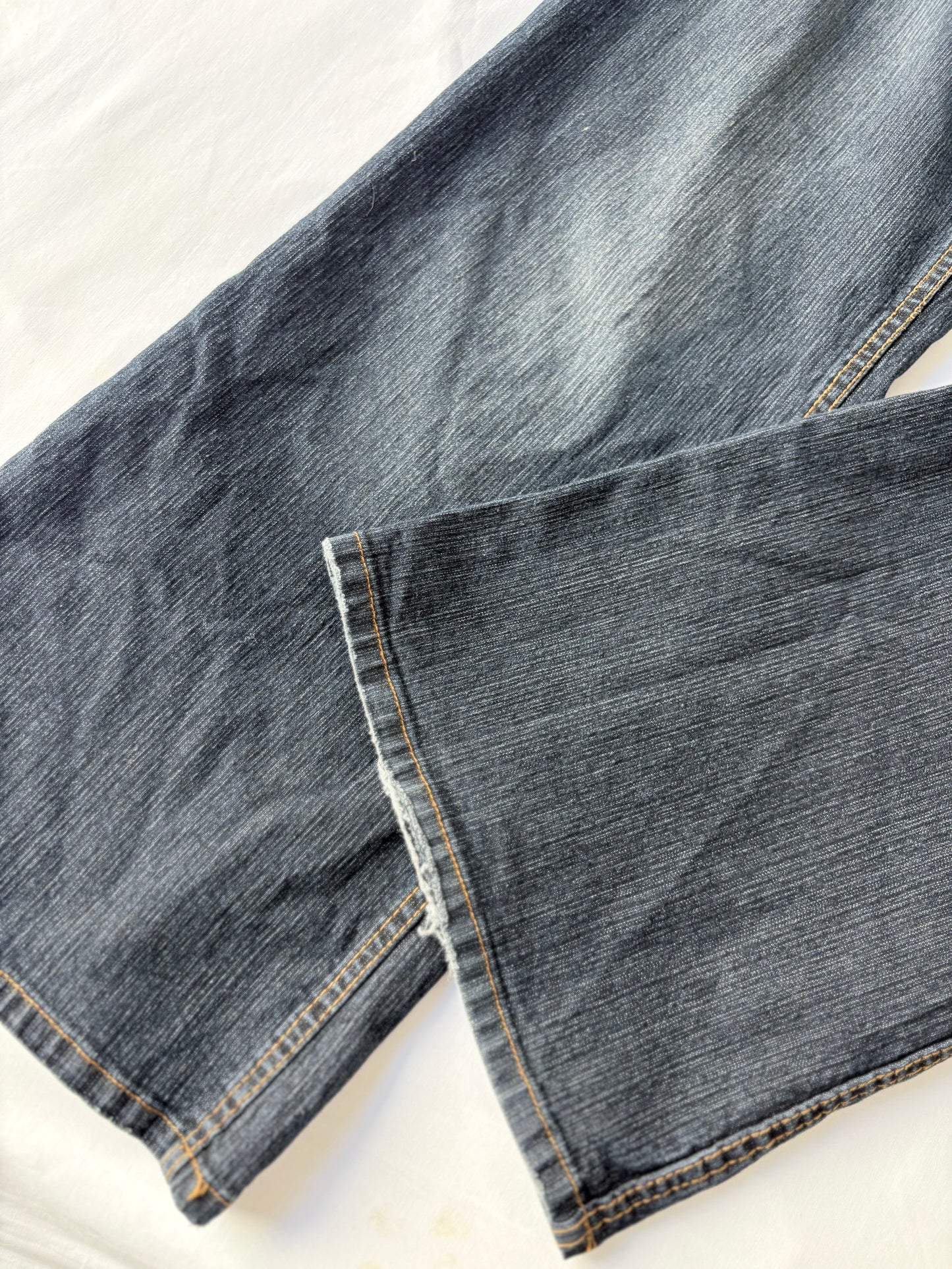 00’s Wide leg embroidered jeans | Size 14