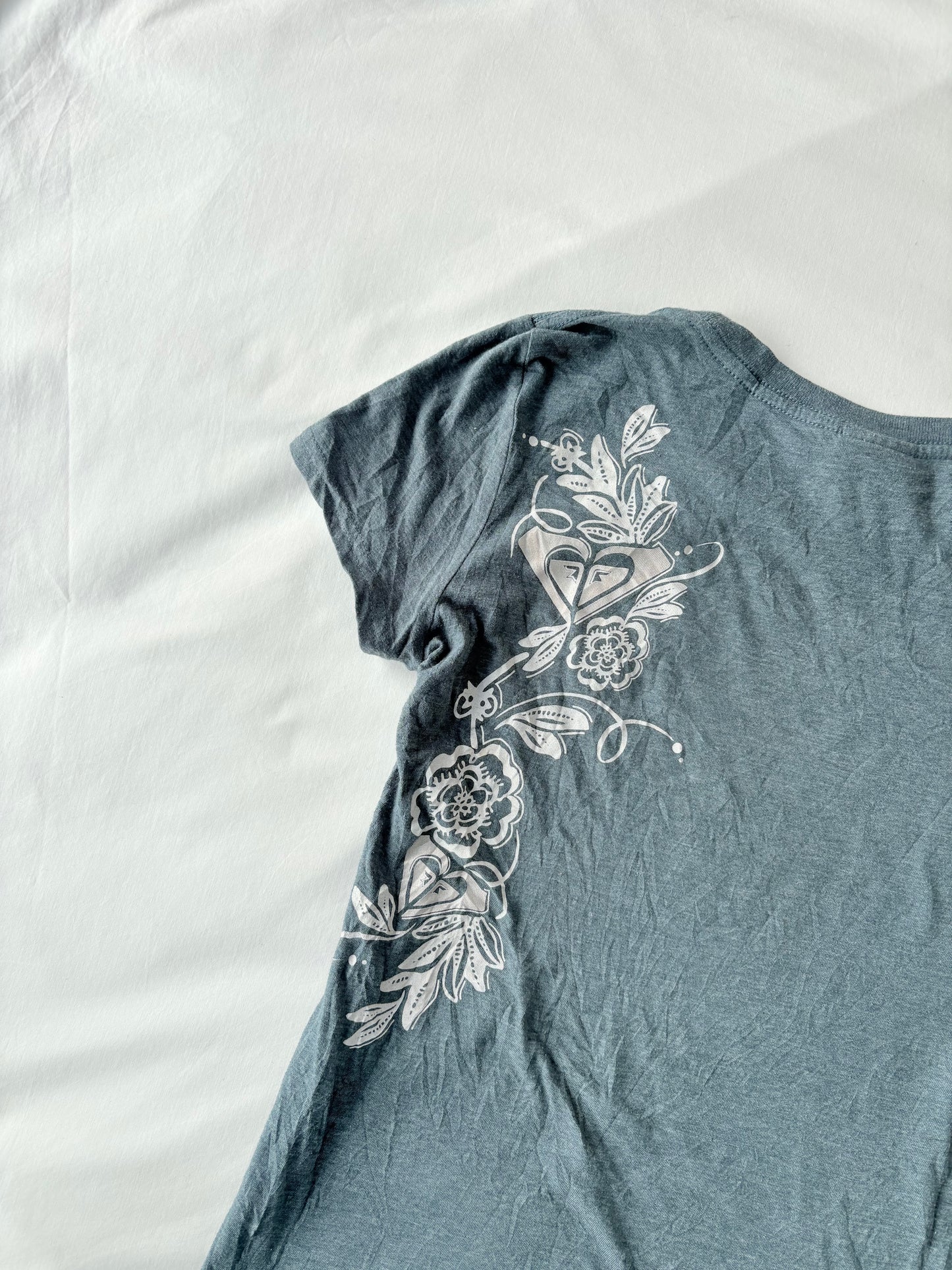 00’s Roxy blue graphic tee | Size large