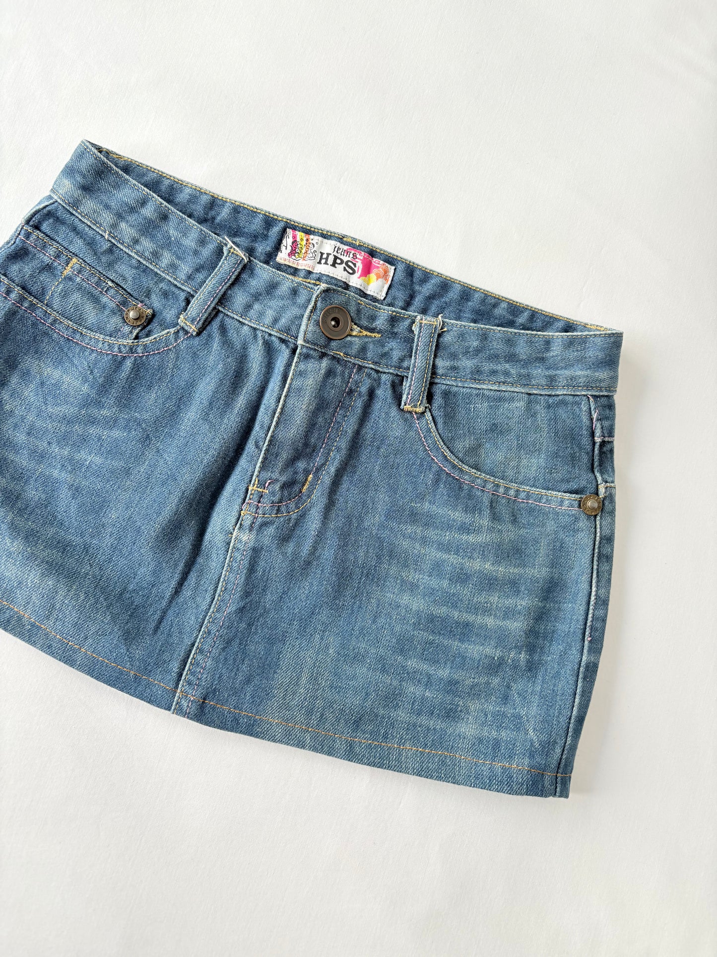00’s Pink embroidered mini skirt | Size 8