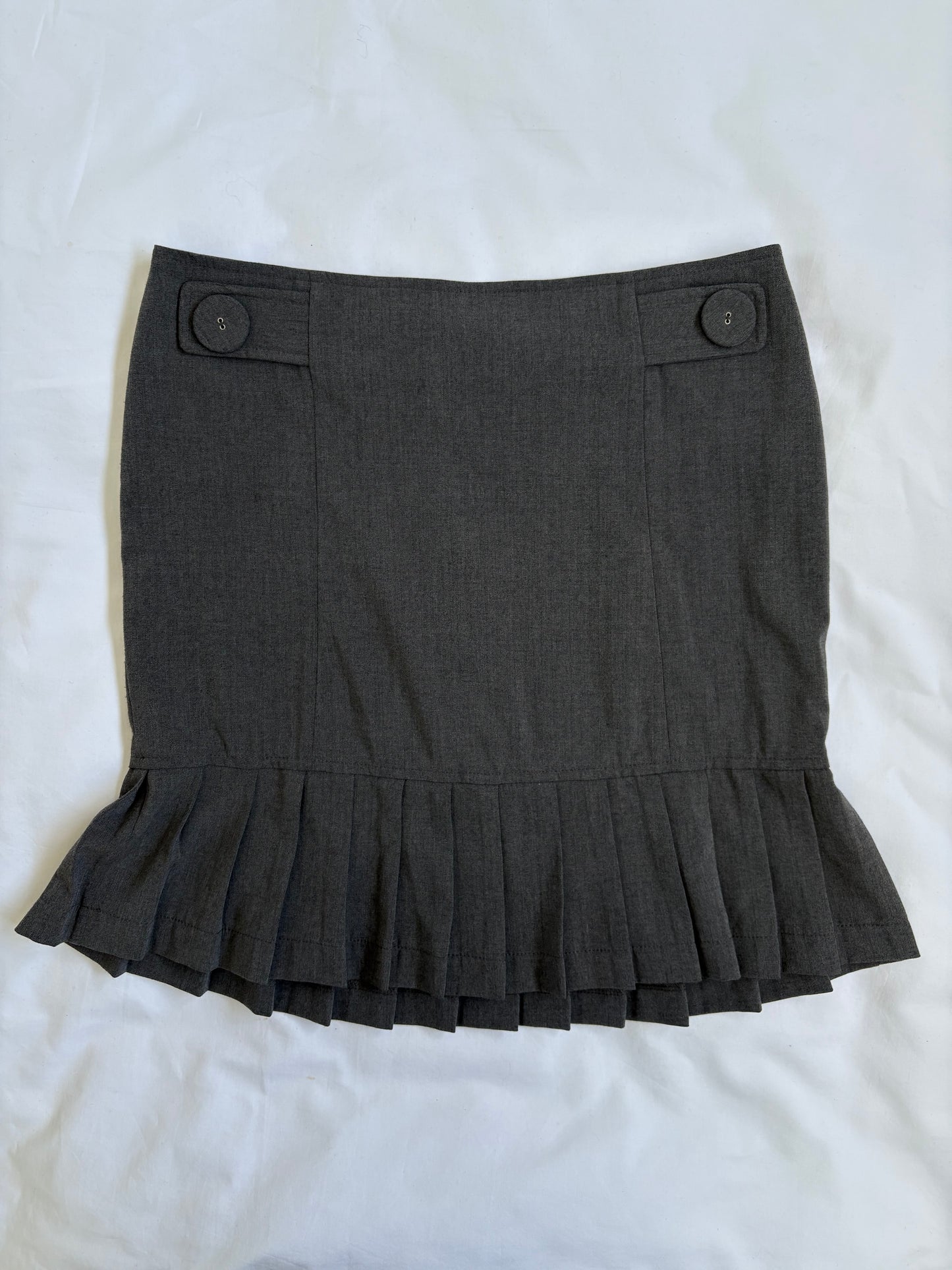 00’s Grey pleated mini skirt | Size 8