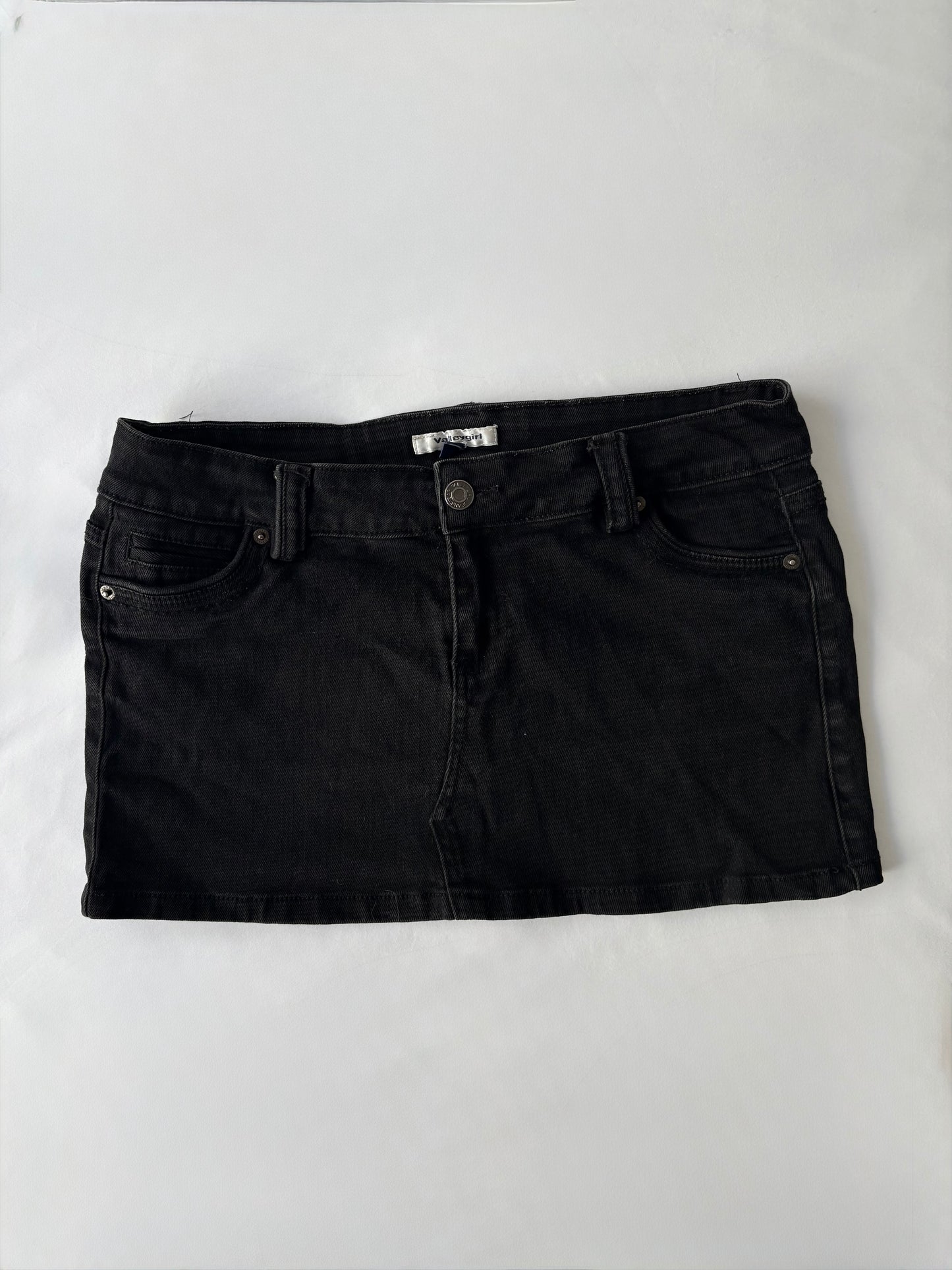 00’s Black bedazzled denim skirt | Size 10