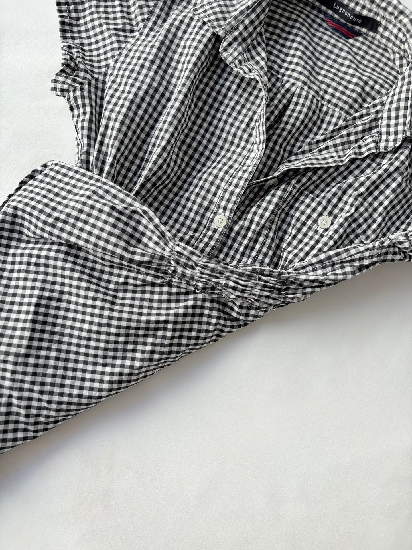 00’s Black gingham cinched shirt | Size 8-10