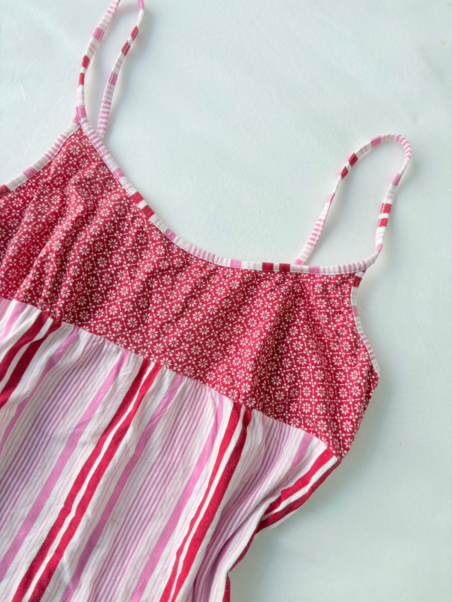 00’s Pink patterned cami | Size 12