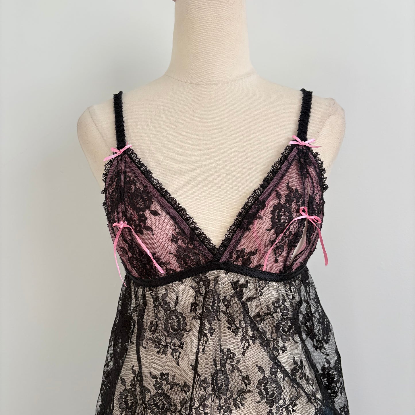00’s Victorias Secret bow cami | Size small
