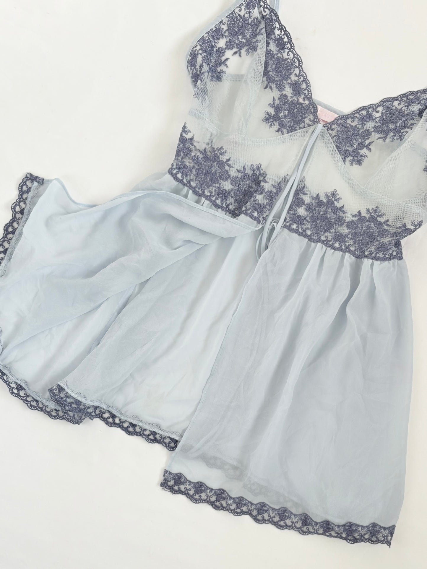00’s Victorias Secret split front top | Size 6-8