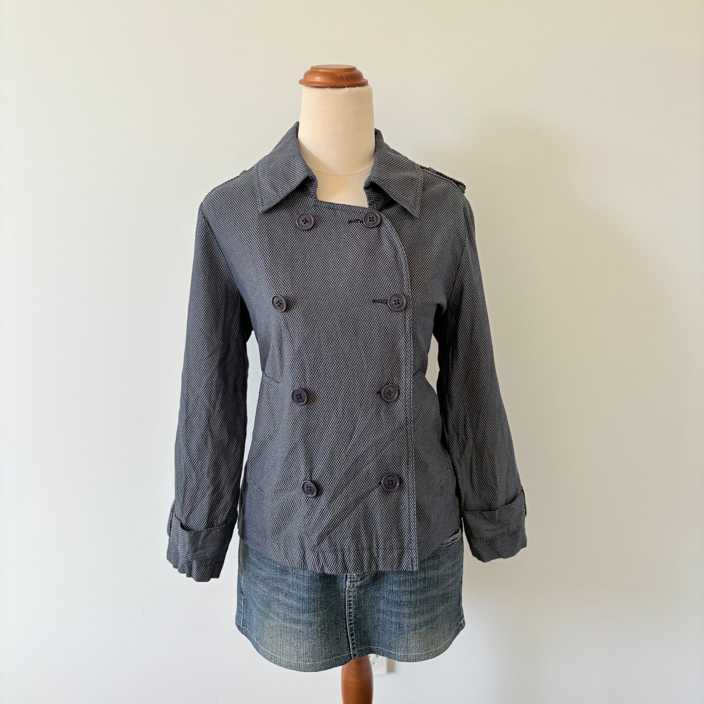 00’s Navy blue pea coat | Size medium