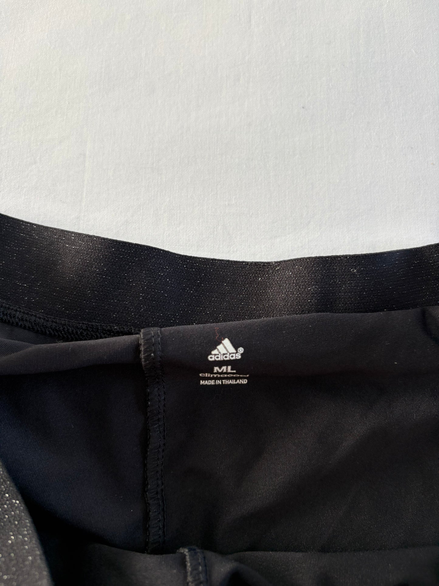 Adidas tennis skort | Size M/L