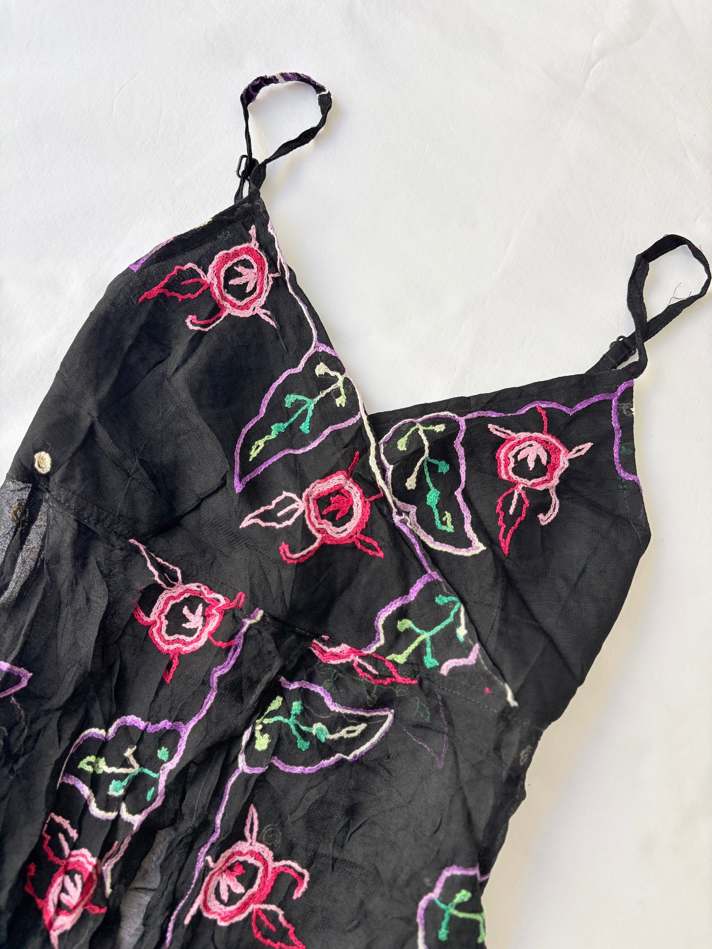 00’s Embroidered split front dress | Size 10