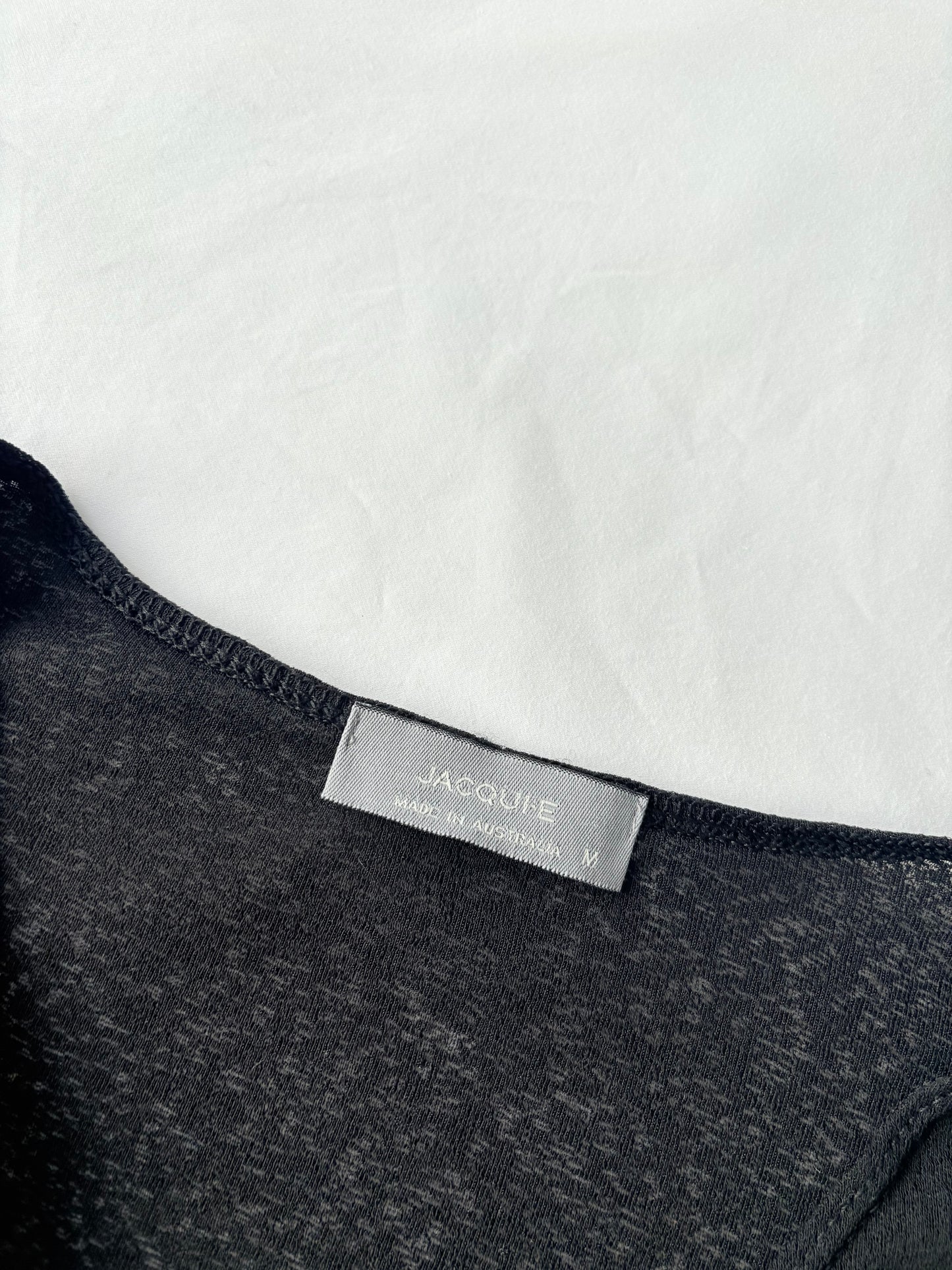 00’s Lettuce hem crossover top | Size medium