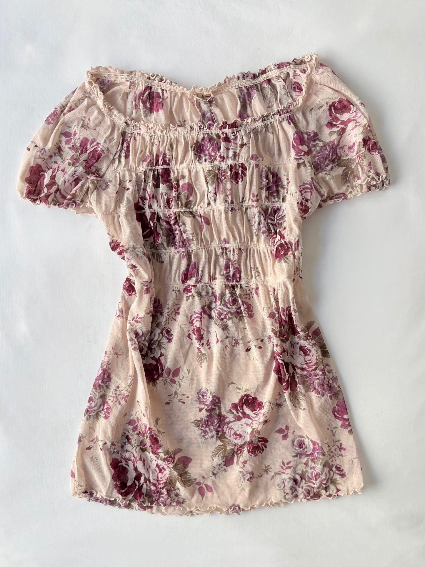 00’s L’est Rose shirred top | Size 10