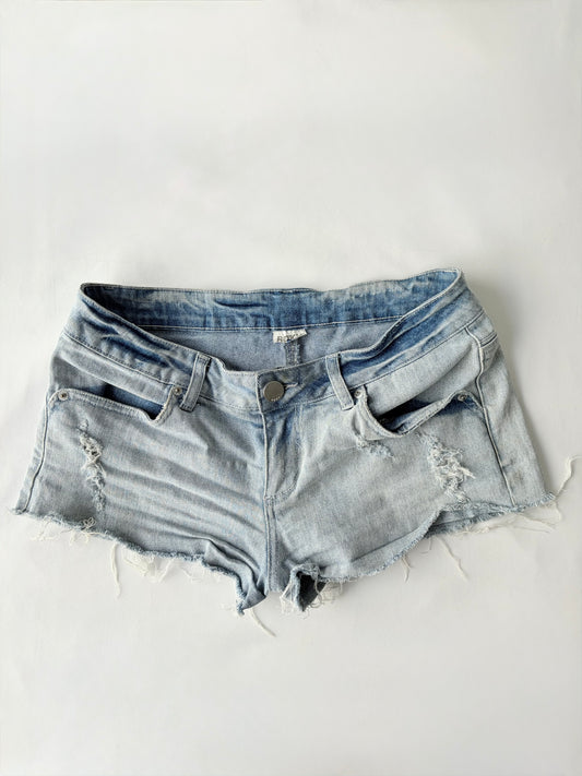 00’s Roxy light wash denim shorts | Size 10