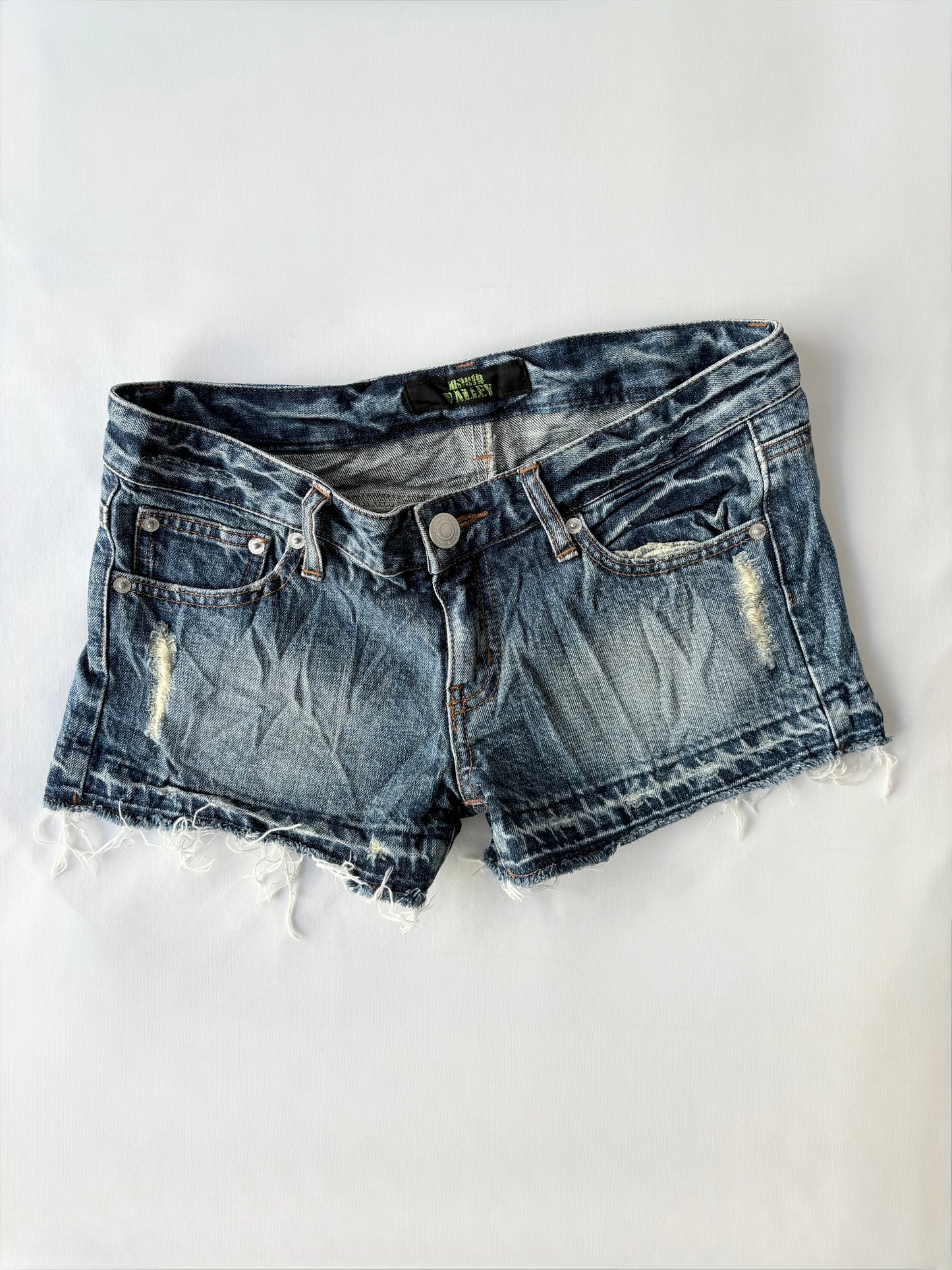 00’s Mouth Valley low rise shorts | Size 10