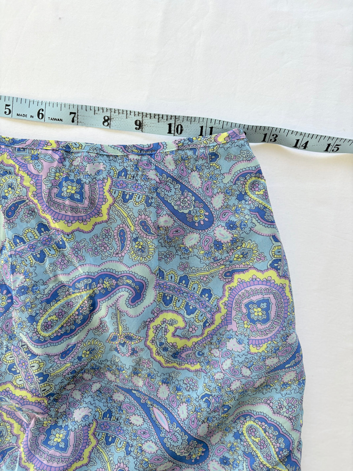 00’s Japanese paisley midi skirt | Size 4