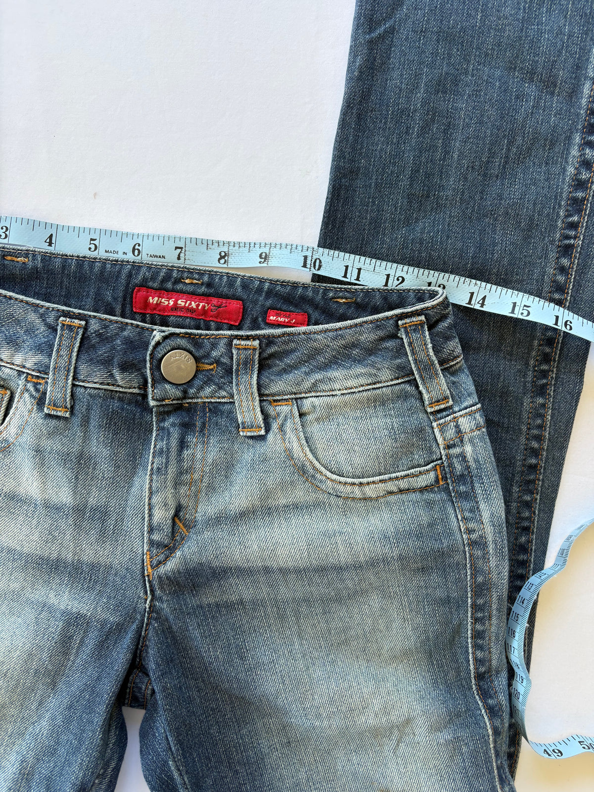 00’s Miss Sixty bootcut jeans | Size 6