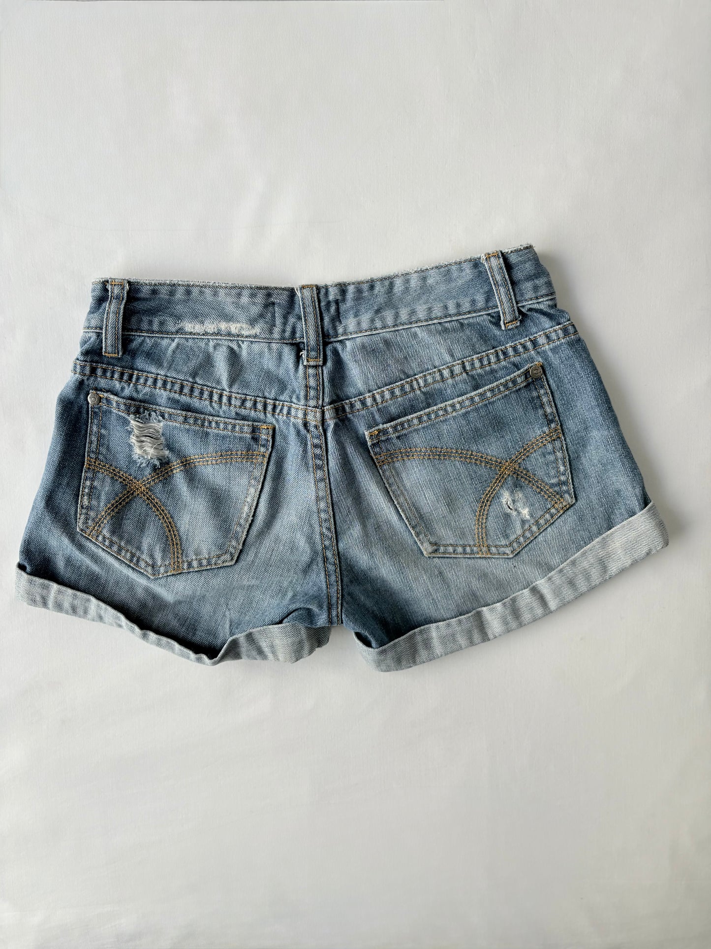 00’s Miss Who denim shorts | Size 8