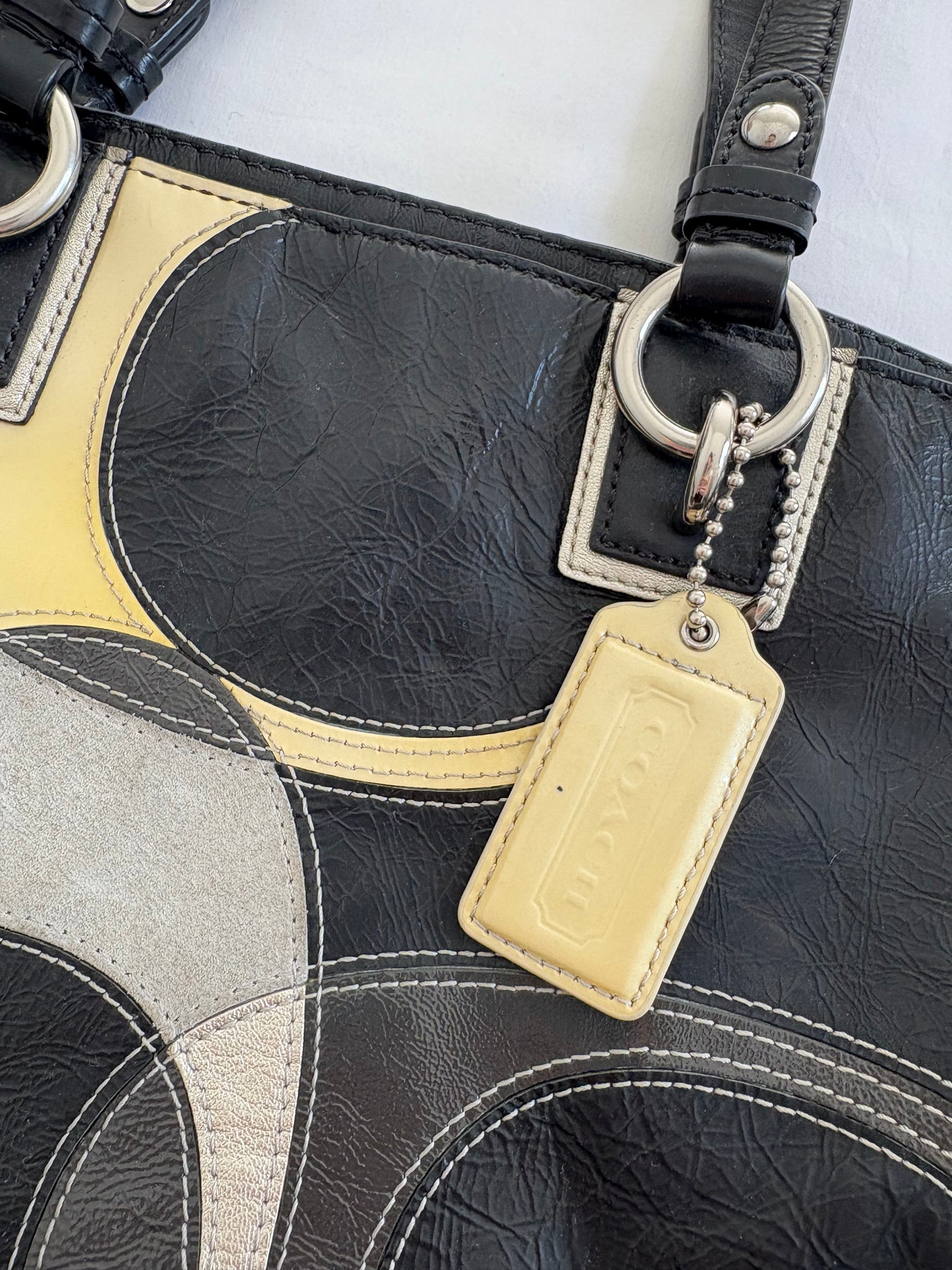 00’s Coach leather shoulder bag