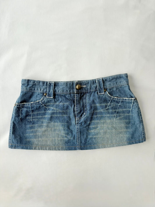 00’s Nuēe denim mini skirt | Size 10