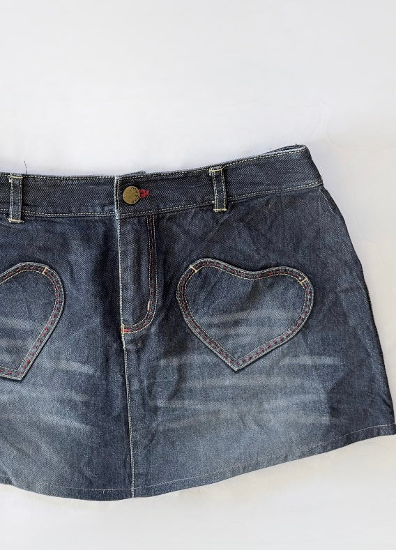 00’s Miss Iris heart mini skirt | Size 8