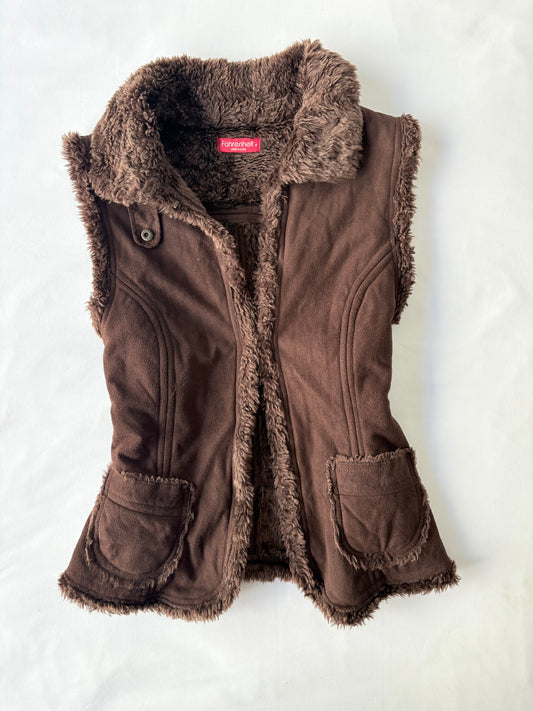 00’s Chocolate brown fur vest | Size 8