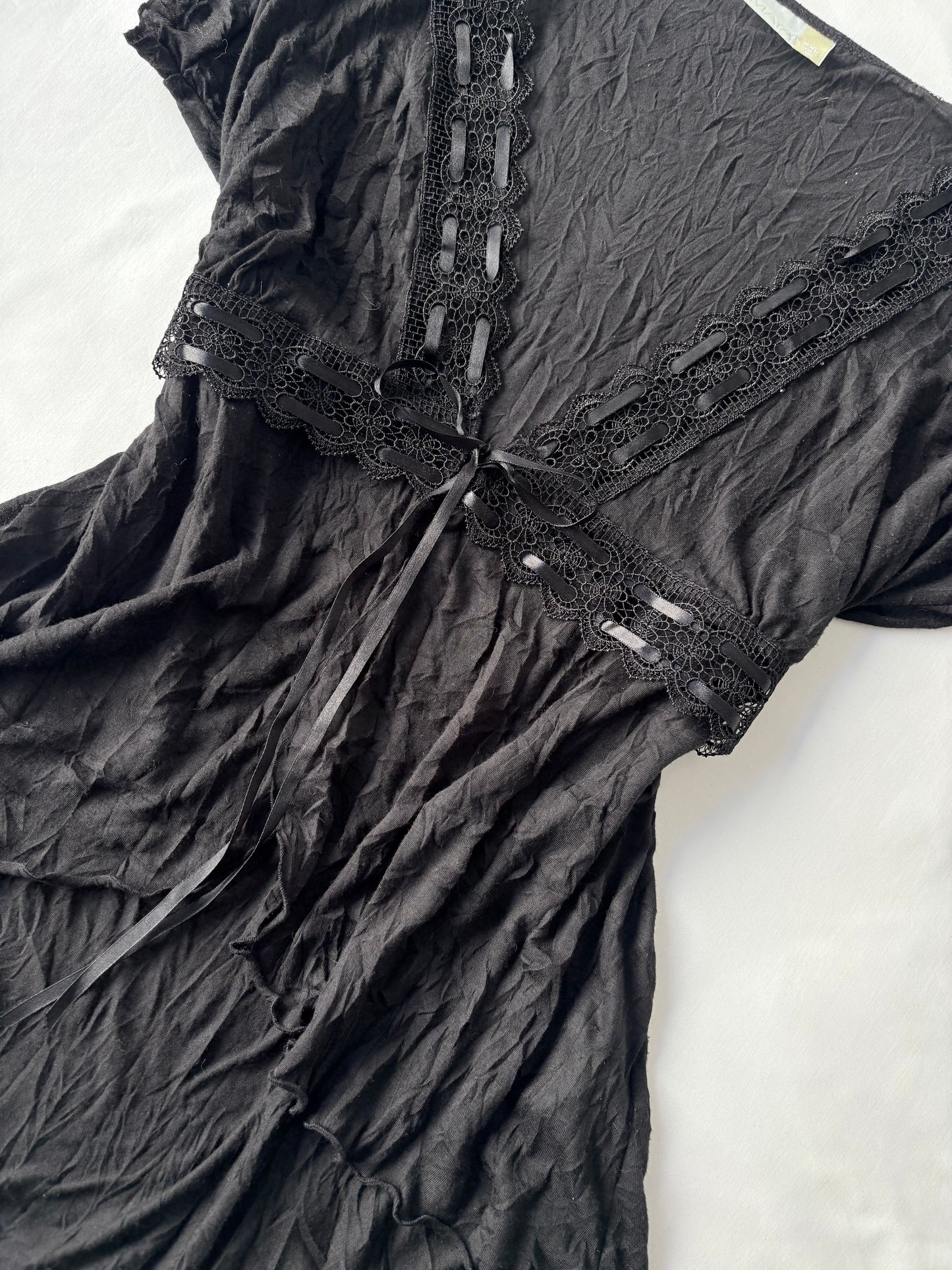 00’s Maya ribbon split front top | Size 18