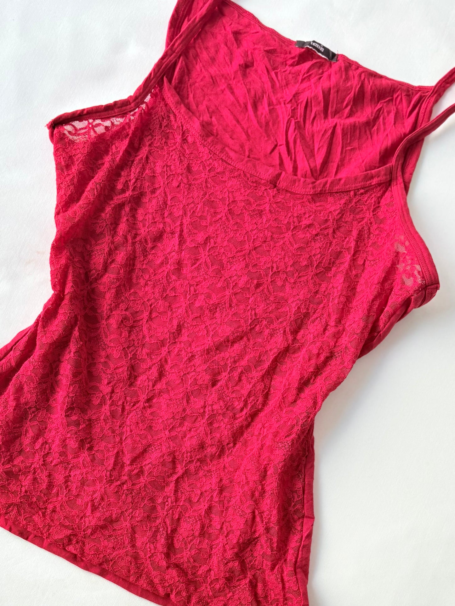 00’s Tezenis red lace tank | Size 10