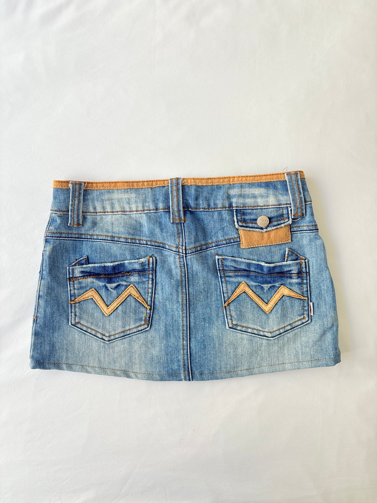 00’s Zig zag denim mini skirt | Size 8