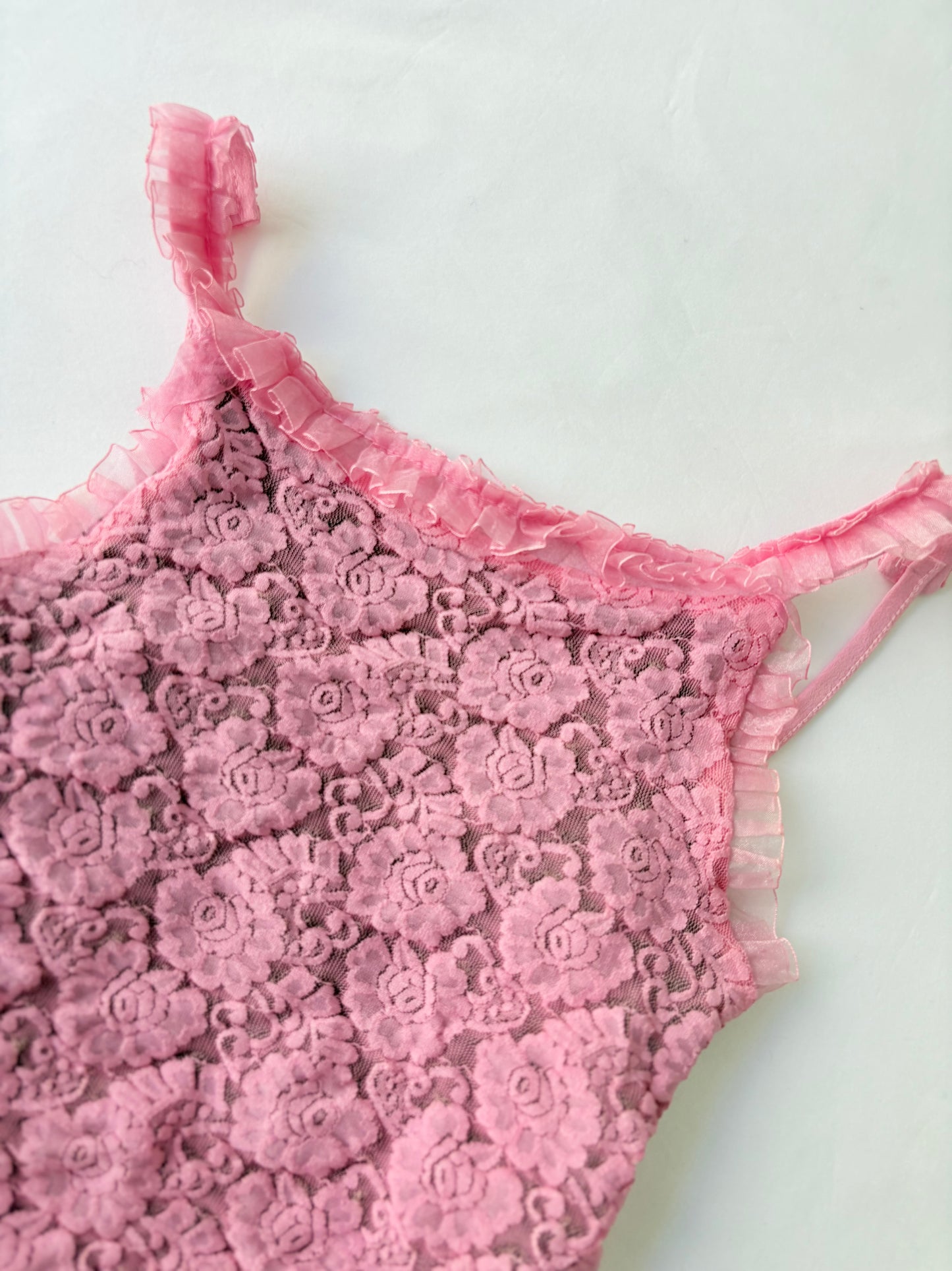 00’s Floral pink lace cami | Size 10
