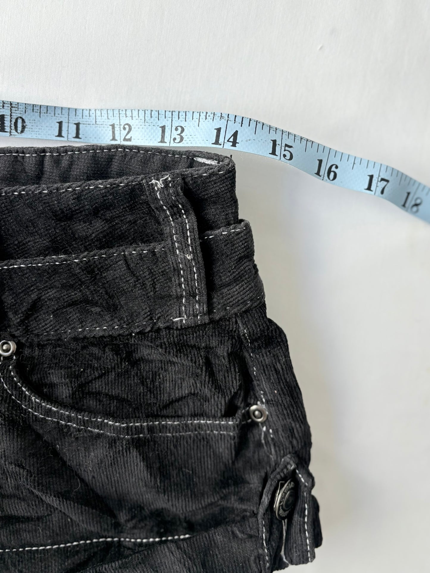 00’s LA cord low rise shorts | Size 8