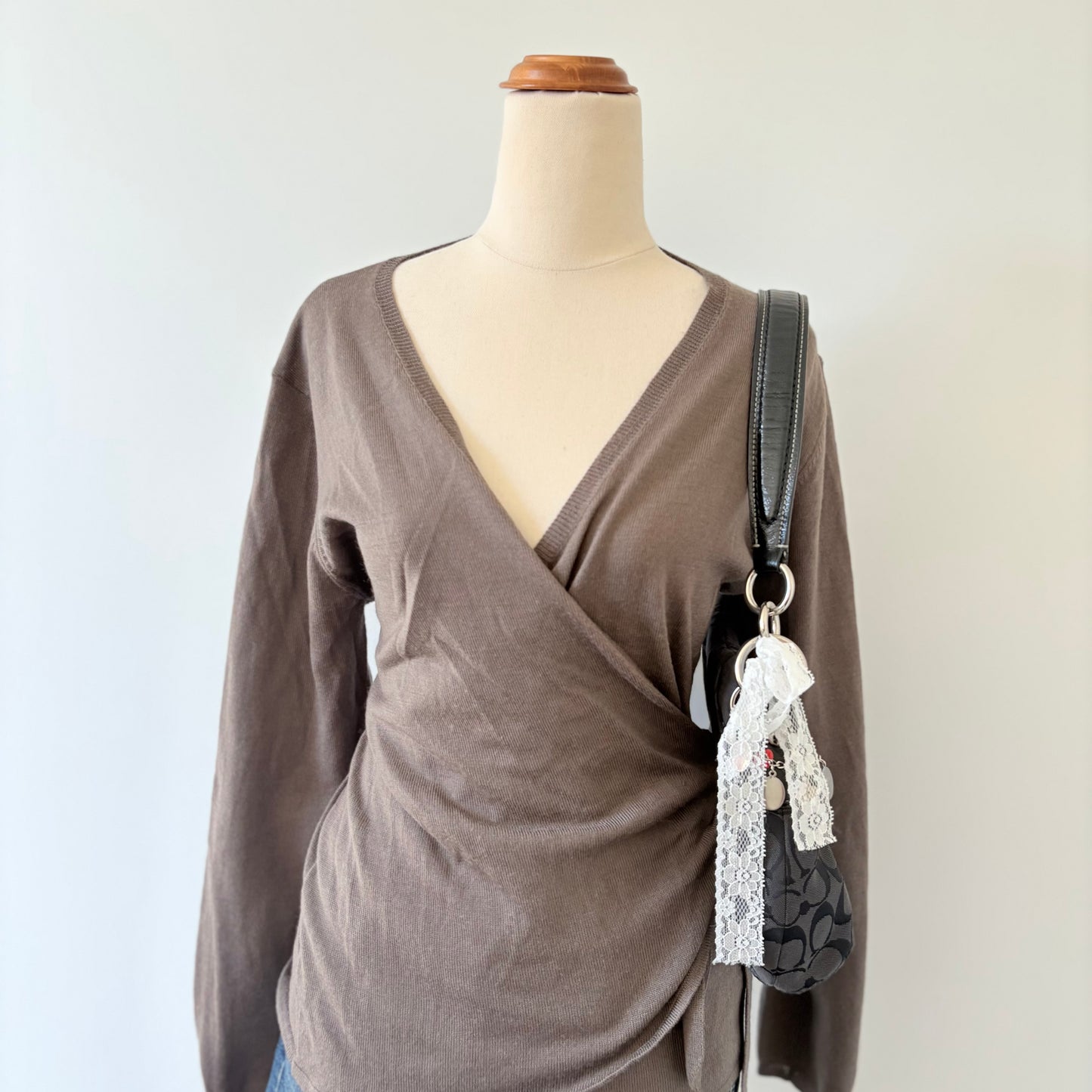 90’s Brown tie knit jumper | Size 12-14