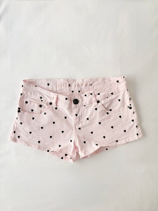 00’s Pink heart low rise shorts | Size 8