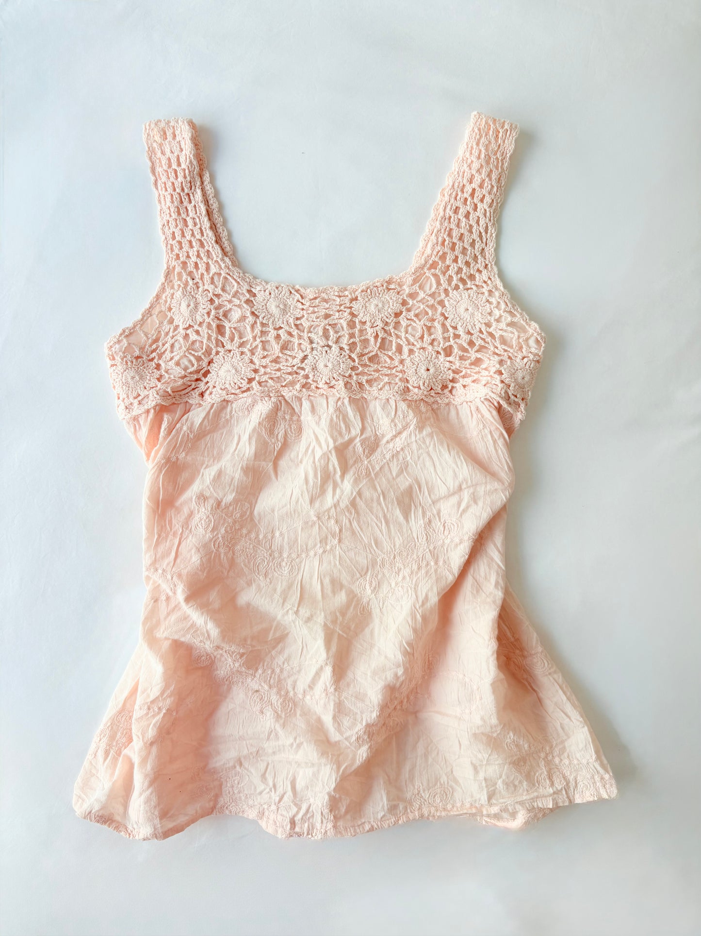00’s Babydoll crochet cami | Size large