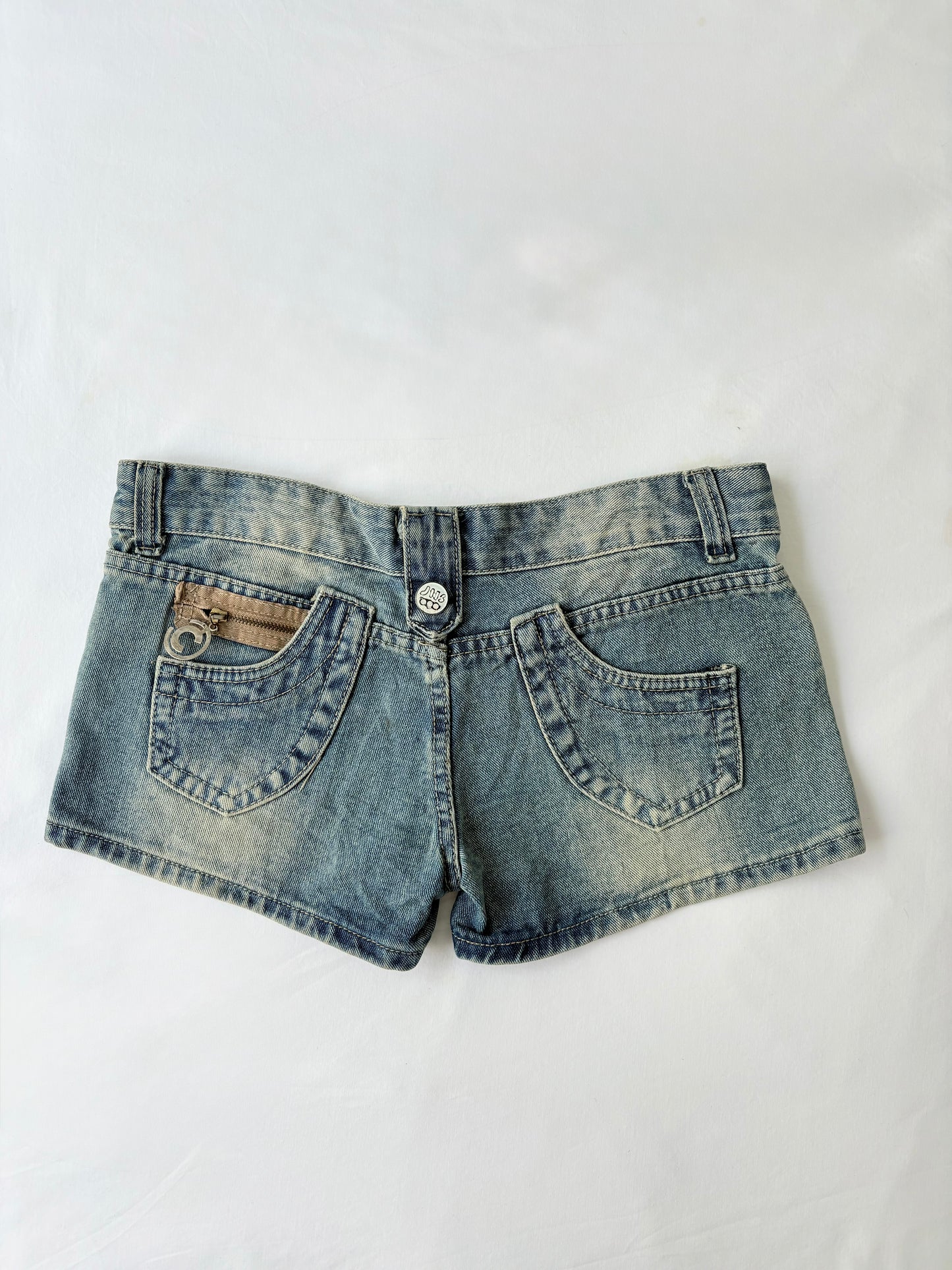 00’s MLN denim shorts | Size 10