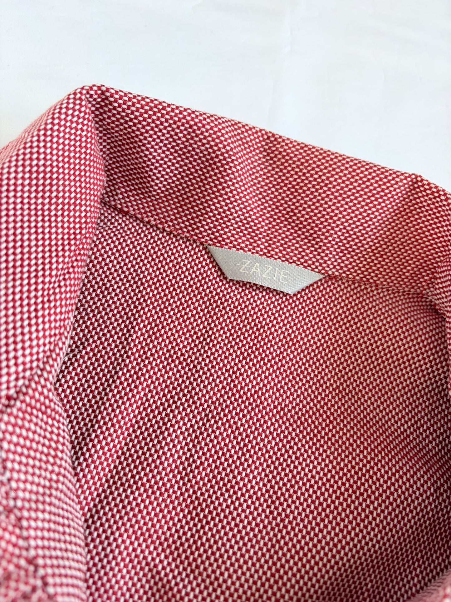 00’s Red ruffle cinched shirt | Size 6-8
