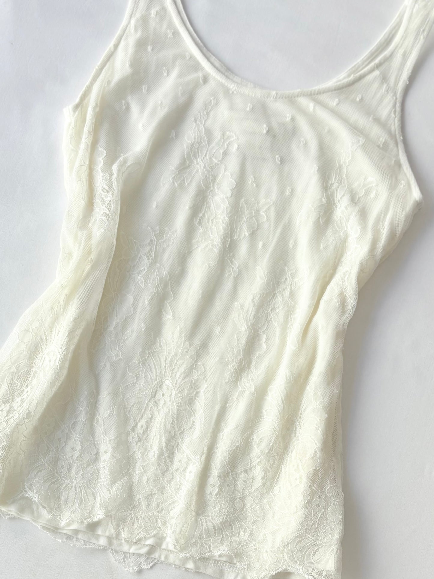 00’s Laguna Moon cream lace top | Size 10