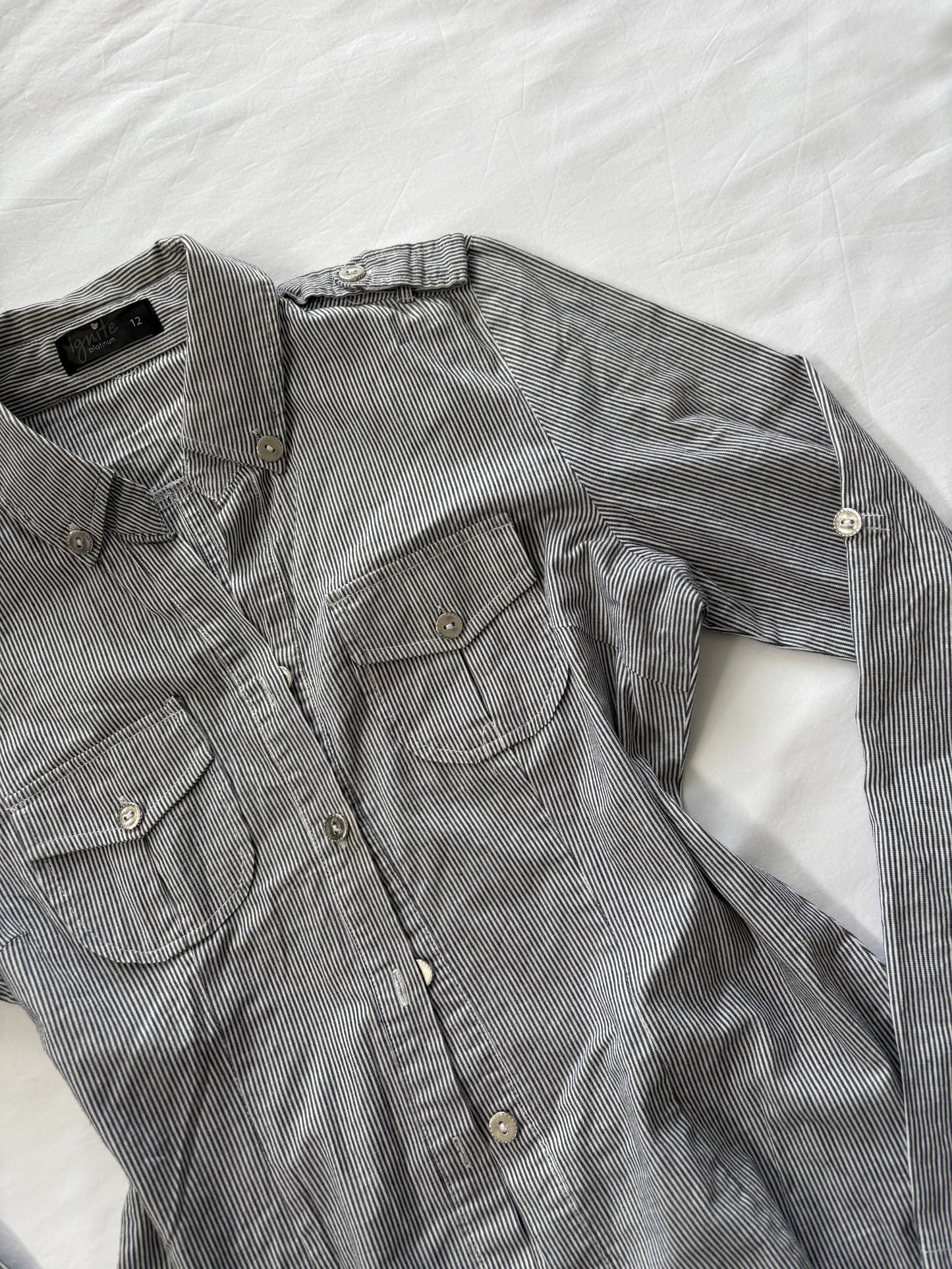 00’s Grey striped shirt | Size 12