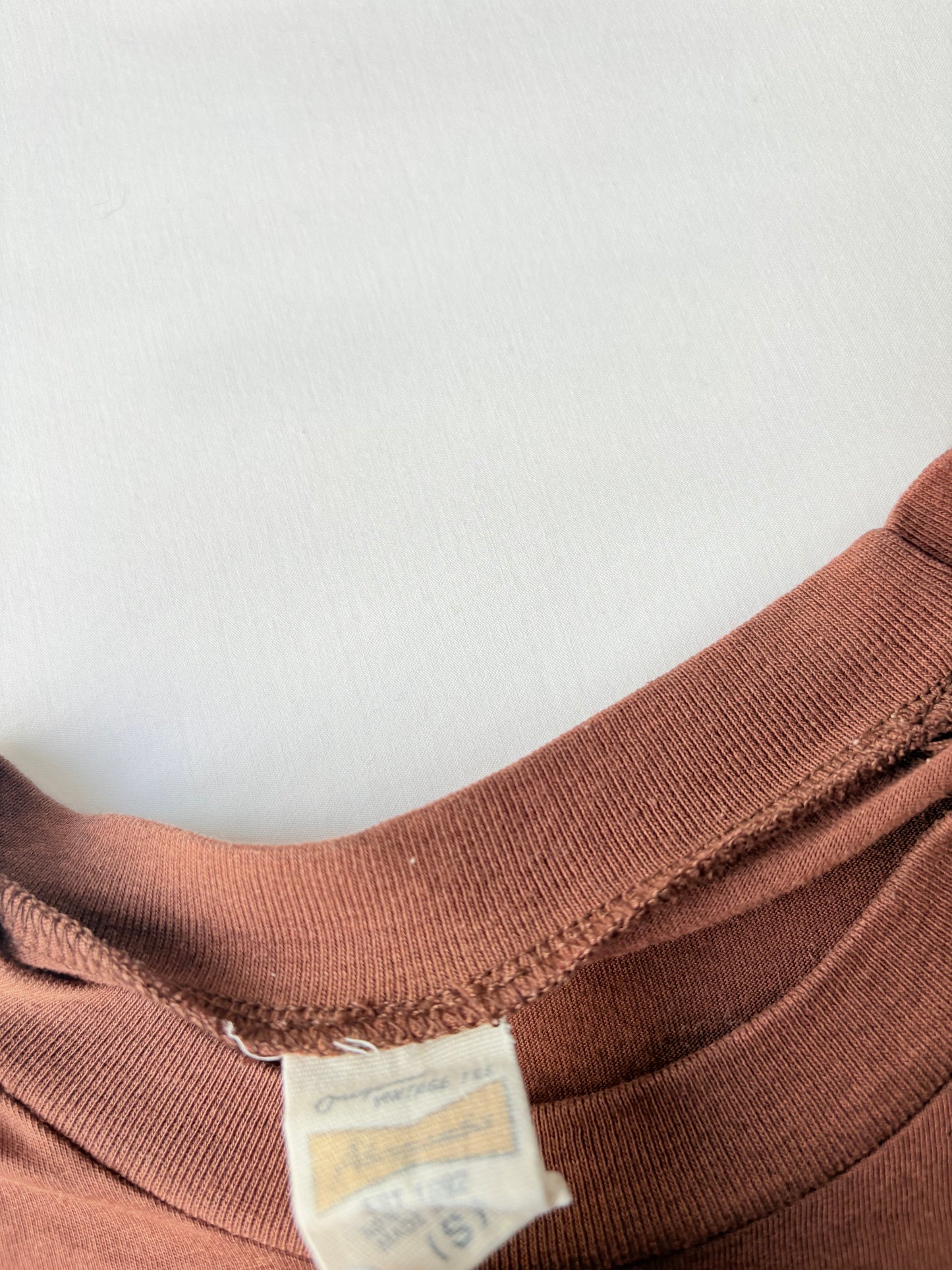 00’s Abercrombie brown baby tee | Size small