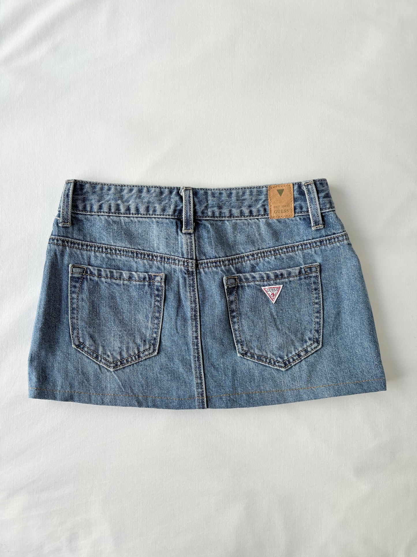 Guess denim mini skirt | Size 6