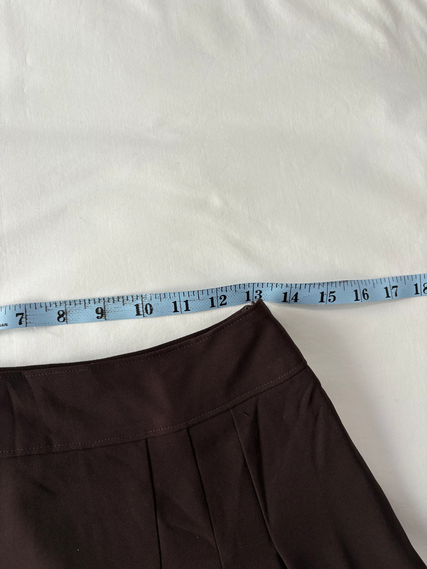 00’s Chocolate brown pleated skirt | Size 8